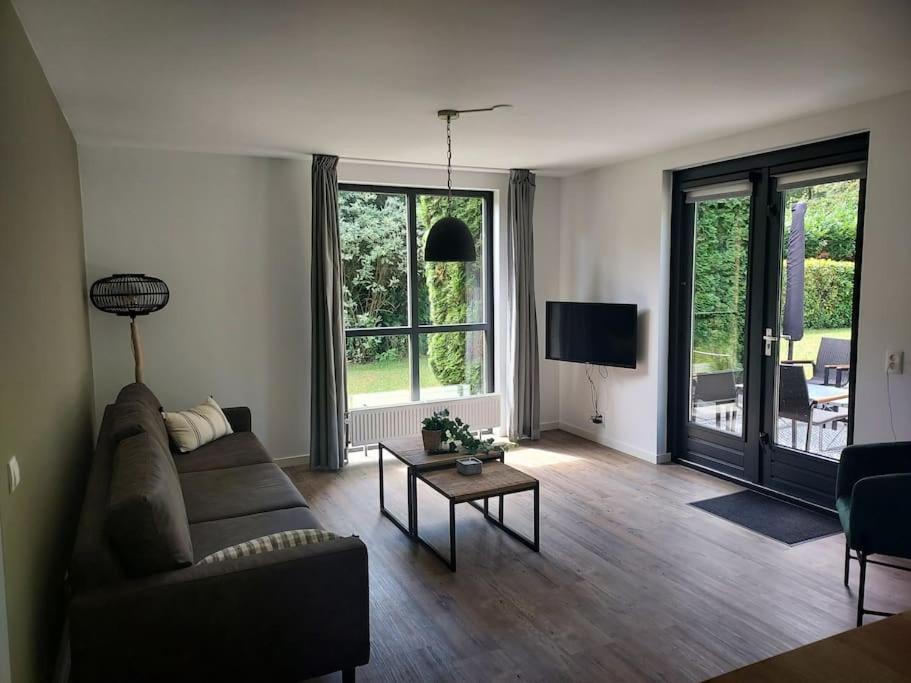 Heerlijk Huys, Vakantievilla Met Prive Tuin Ewijk Exterior photo