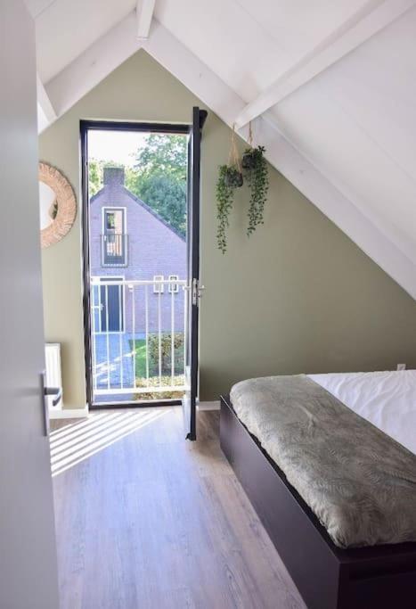 Heerlijk Huys, Vakantievilla Met Prive Tuin Ewijk Exterior photo