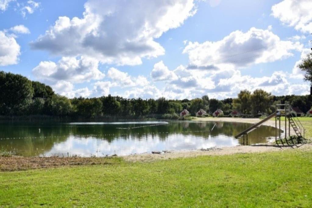 Heerlijk Huys, Vakantievilla Met Prive Tuin Ewijk Exterior photo